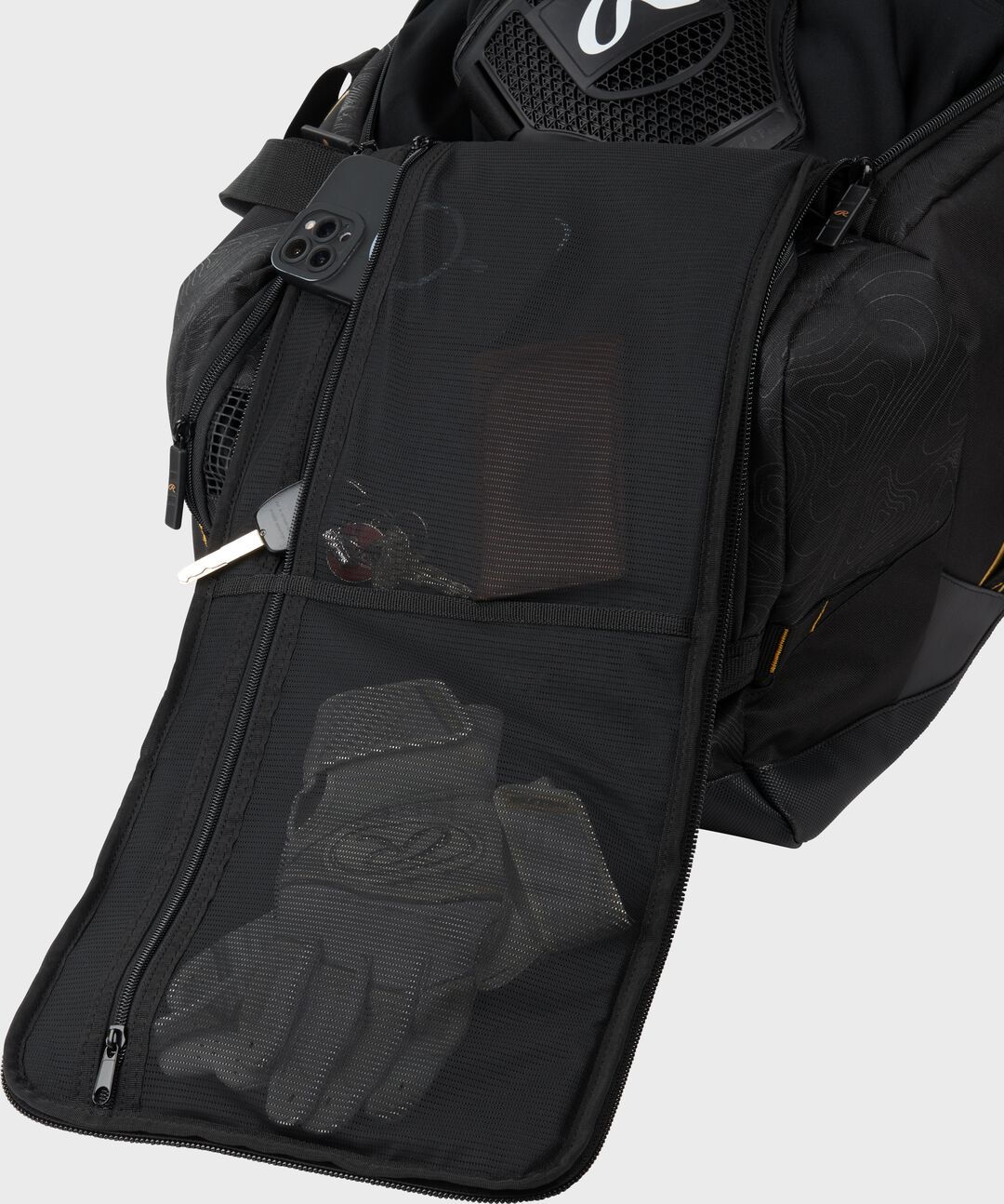 Gold Collection XL Duffle Bag Black - Image 8