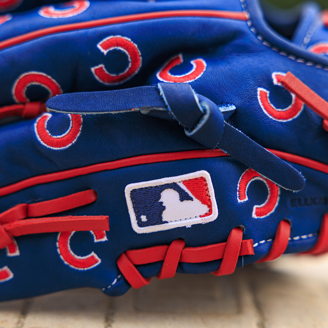Chicago Cubs Heart of the Hide 11.75-Inch Infield Glove - Image 14