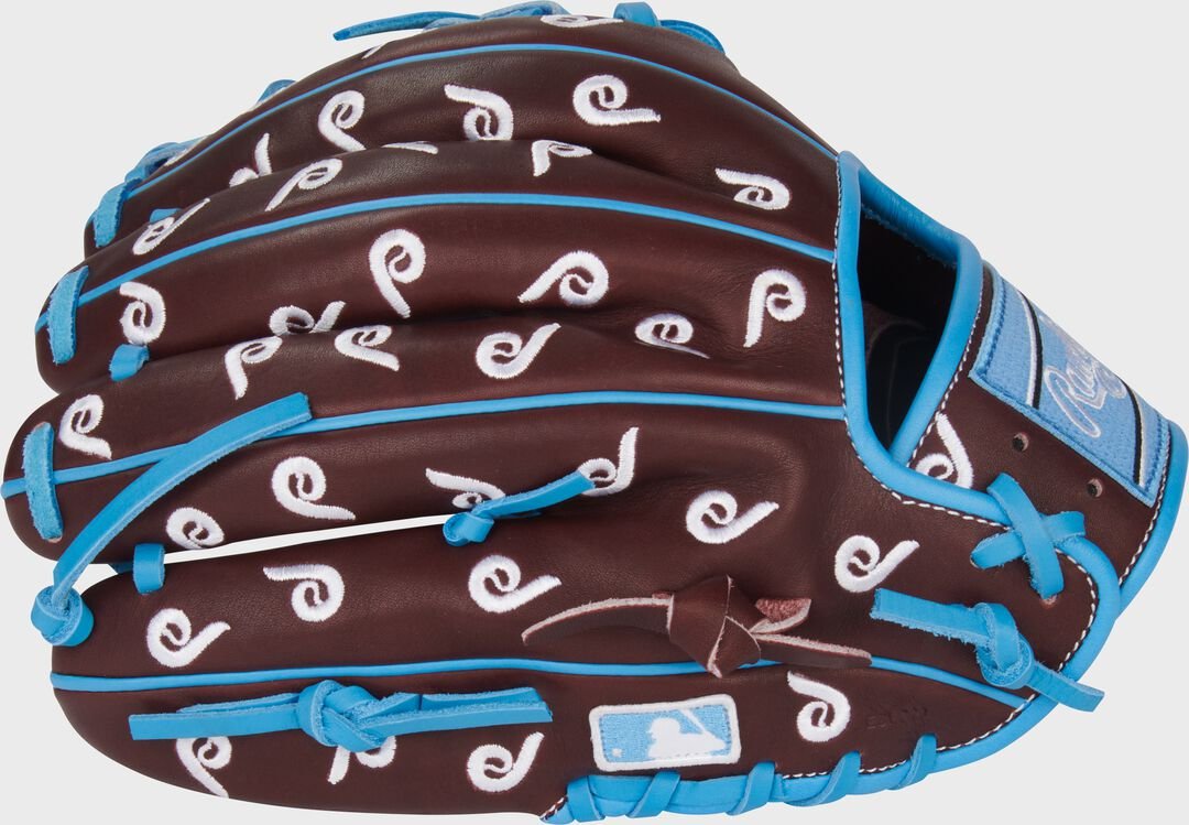 Philadelphia Phillies Heart of the Hide 11.75-Inch Infield Glove - Image 6