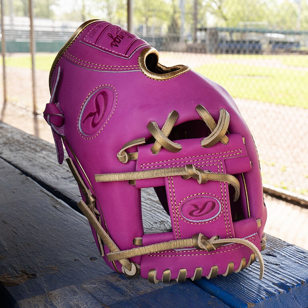 Exclusive 11.5-Inch R2G Heart of the Hide Berry Infield Glove Right Hand Throw - Image 7