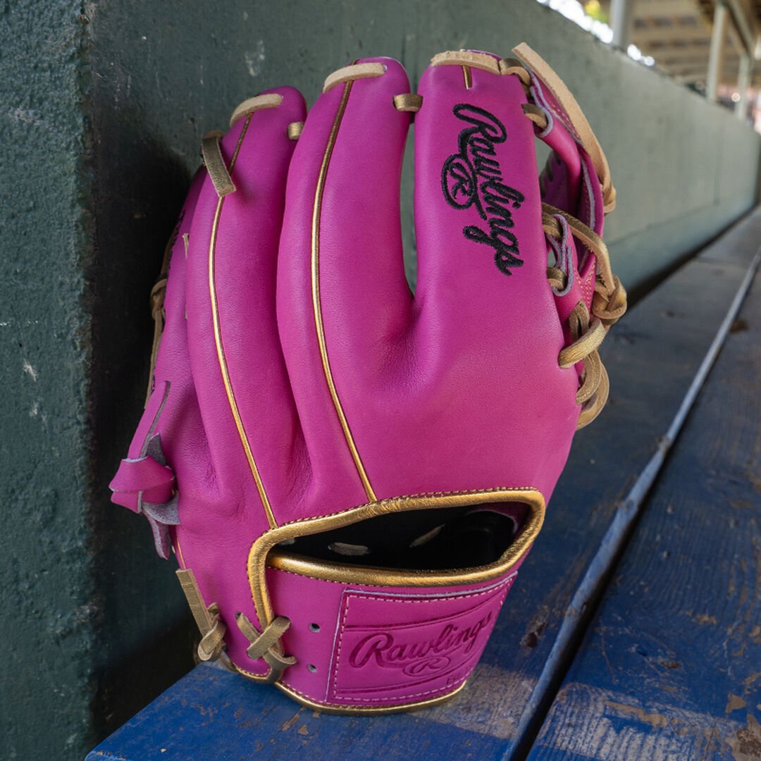 Exclusive 11.5-Inch R2G Heart of the Hide Berry Infield Glove Right Hand Throw - Image 8