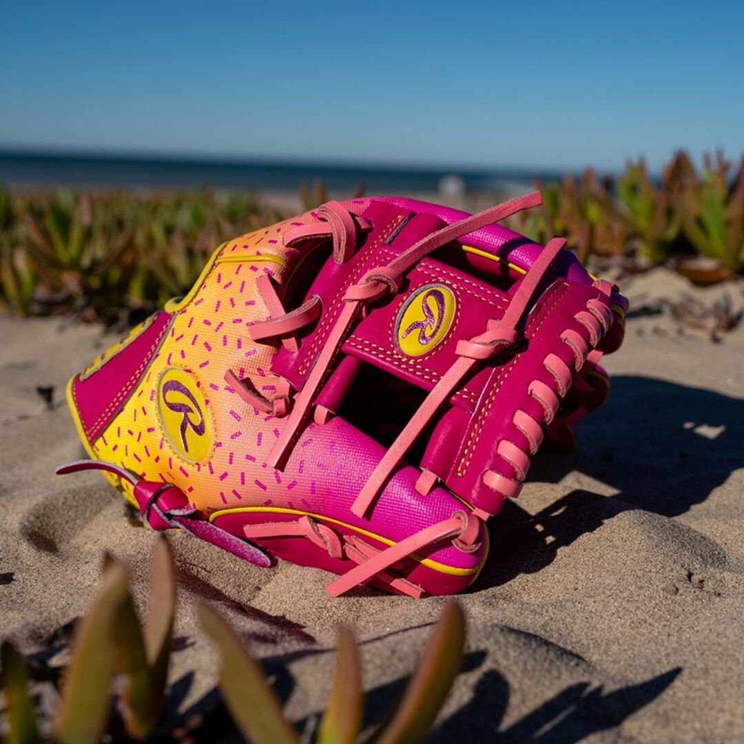 Rawlings Heart of the Hide Spring Break 11.5 Inch Infield Glove Right Hand Throw - Image 4