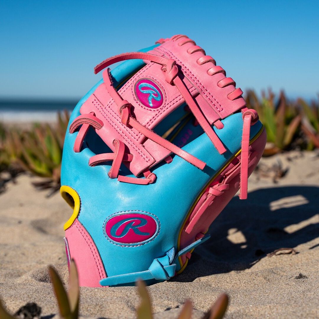 Rawlings Heart of the Hide Spring Break 11.5 Inch Infield Glove Right Hand Throw - Image 2