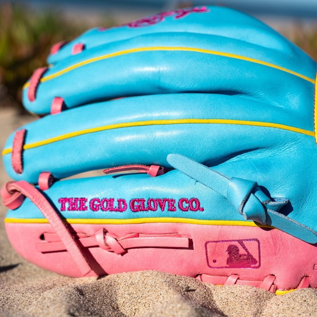 Rawlings Heart of the Hide Spring Break 11.5 Inch Infield Glove Right Hand Throw - Image 4