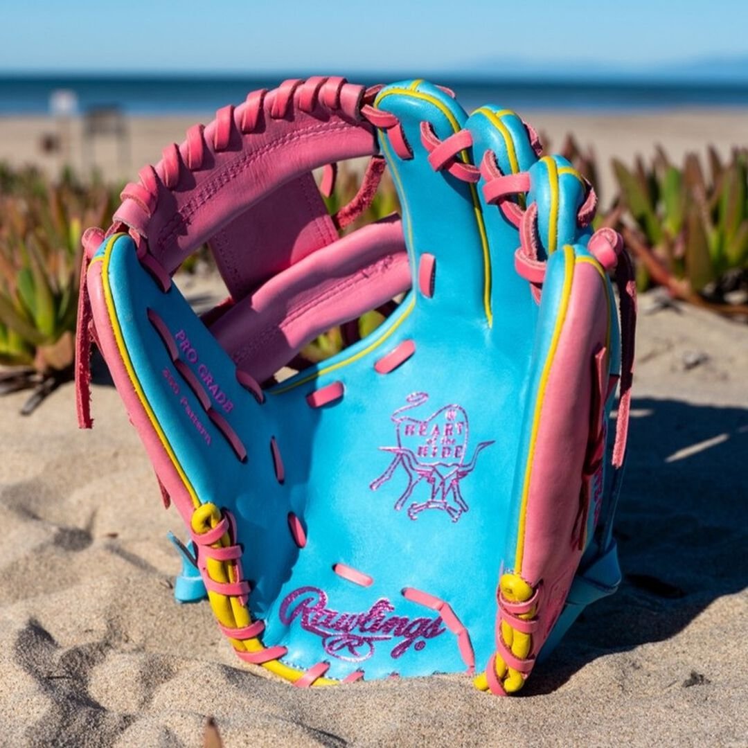 Rawlings Heart of the Hide Spring Break 11.5 Inch Infield Glove Right Hand Throw - Image 5