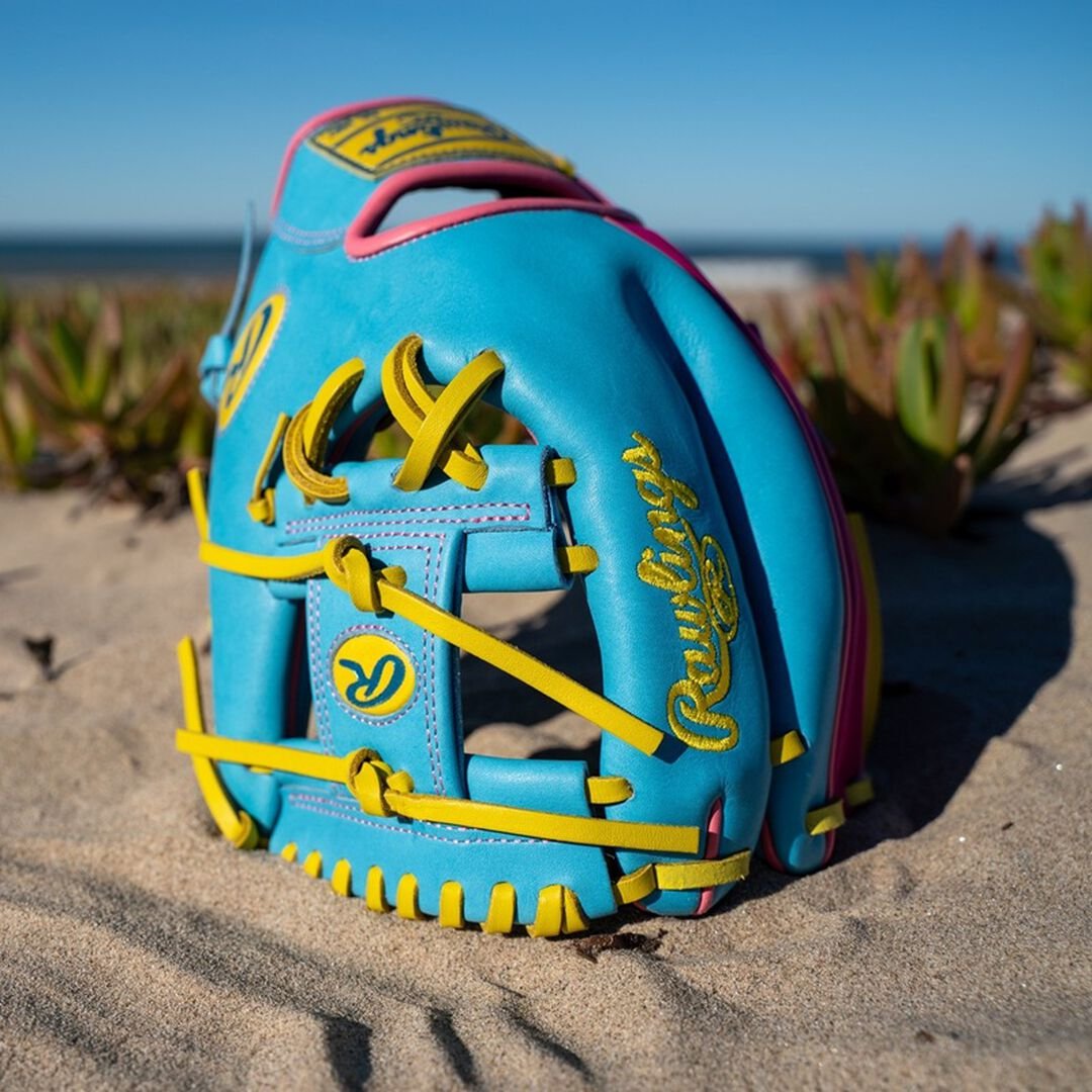 Rawlings Heart of the Hide Spring Break 11.5 Inch Infield Glove Right Hand Throw - Image 4