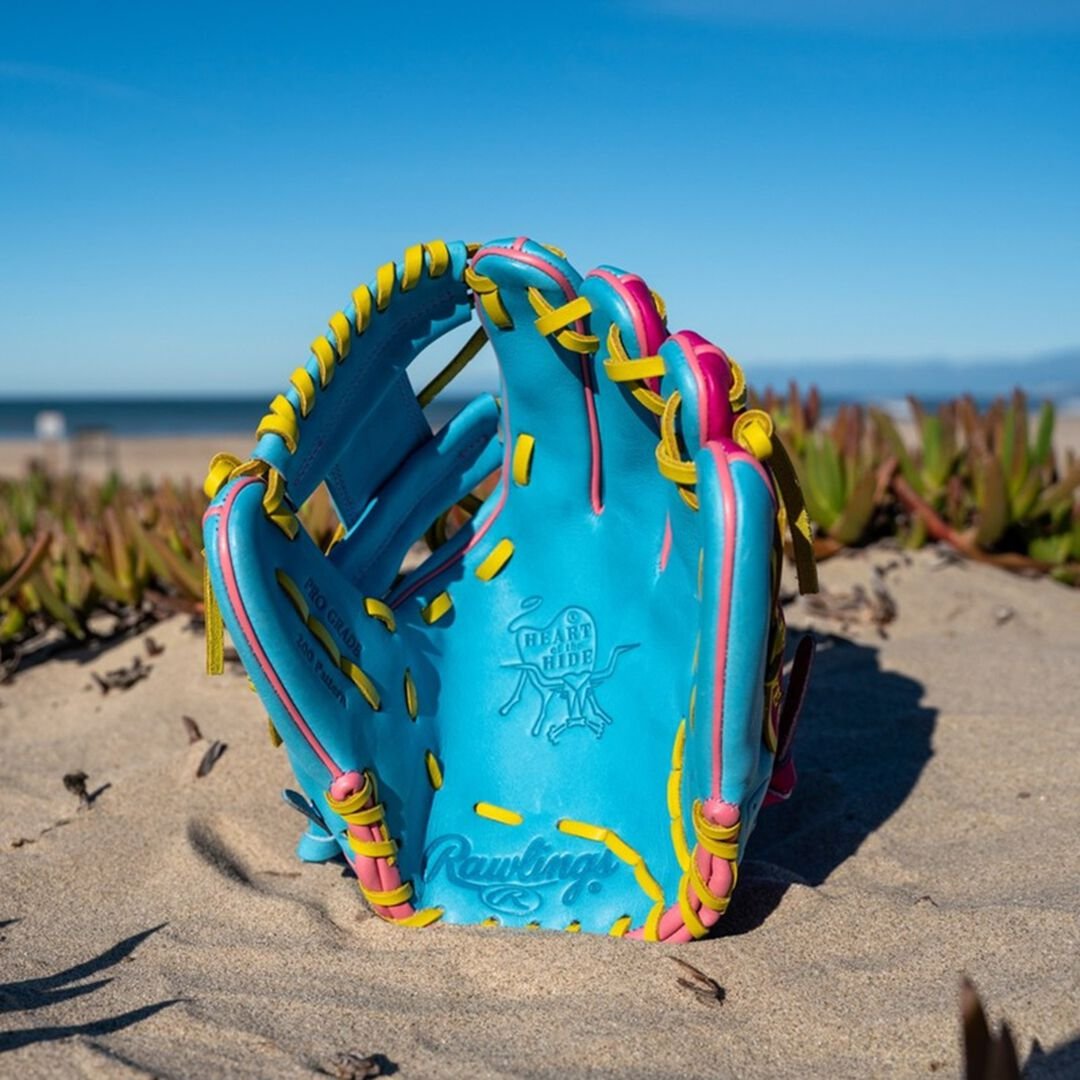 Rawlings Heart of the Hide Spring Break 11.5 Inch Infield Glove Right Hand Throw - Image 10