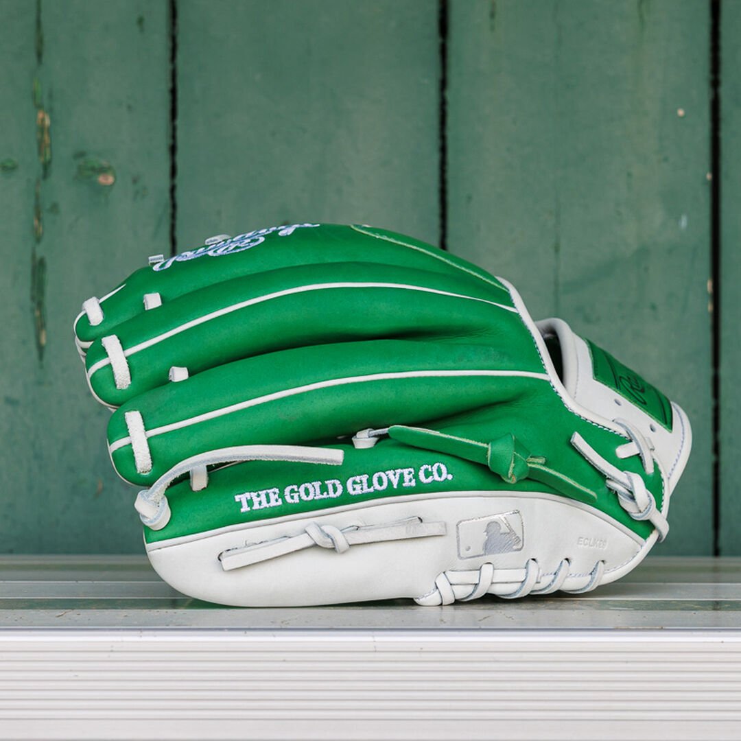 Exclusive Heart of the Hide 11.5-Inch Kelly Green Infield Glove Right Hand Throw - Image 8