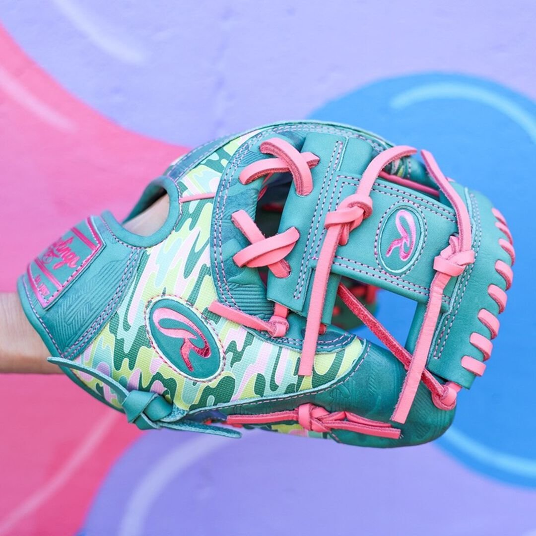 Rawlings Heart of the Hide ColorSync 10 11.5 in Infield Glove Right Hand Throw - Image 10