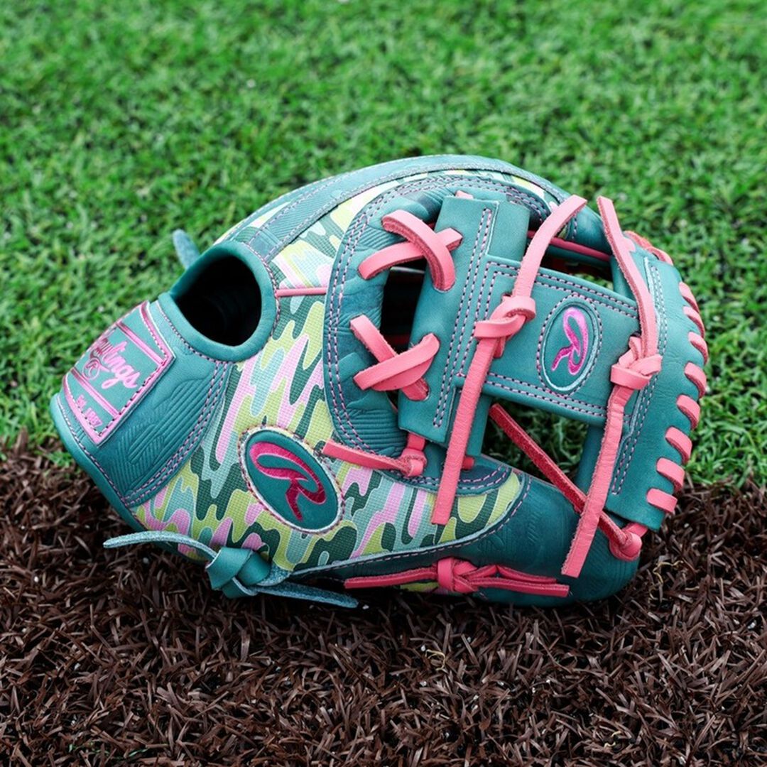 Rawlings Heart of the Hide ColorSync 10 11.5 in Infield Glove Right Hand Throw - Image 3