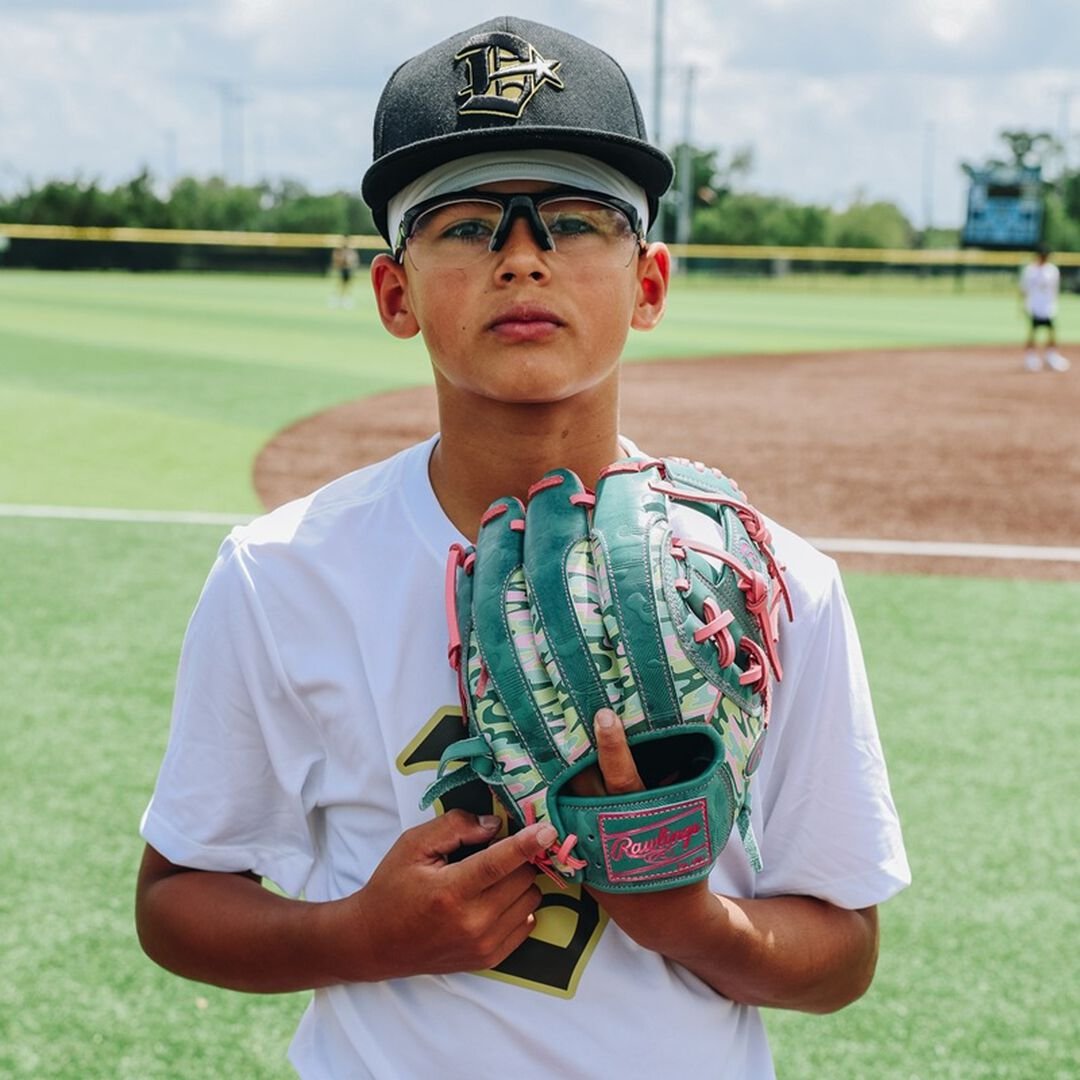 Rawlings Heart of the Hide ColorSync 10 11.5 in Infield Glove Right Hand Throw - Image 2