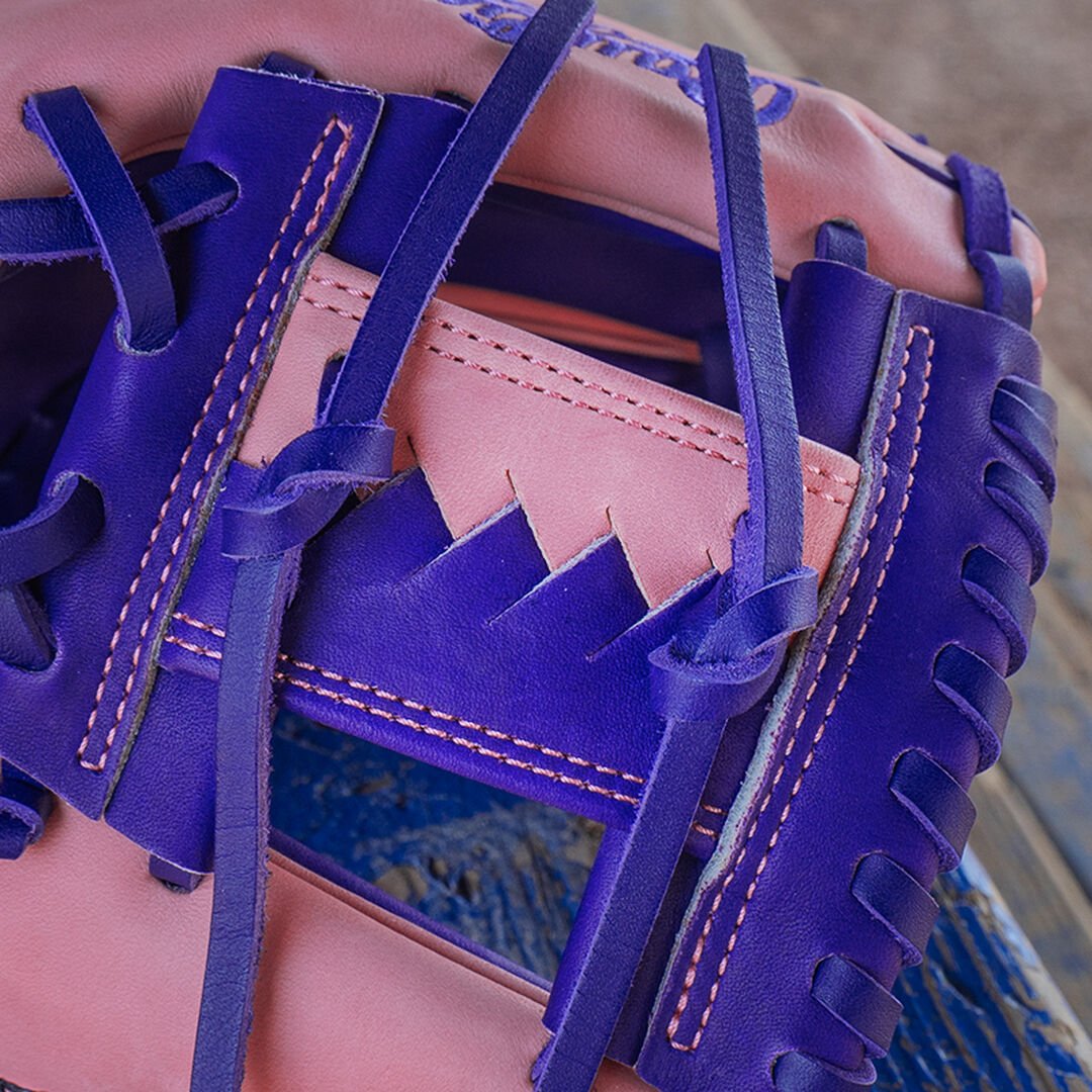 Exclusive 11.5-inch R2G Heart of the Hide Infield Glove Right Hand Throw - Image 12