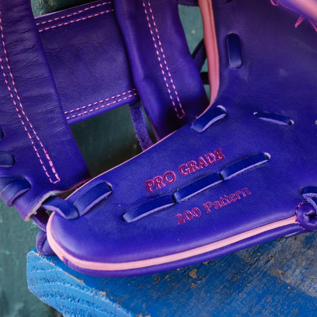 Exclusive 11.5-inch R2G Heart of the Hide Infield Glove Right Hand Throw - Image 16