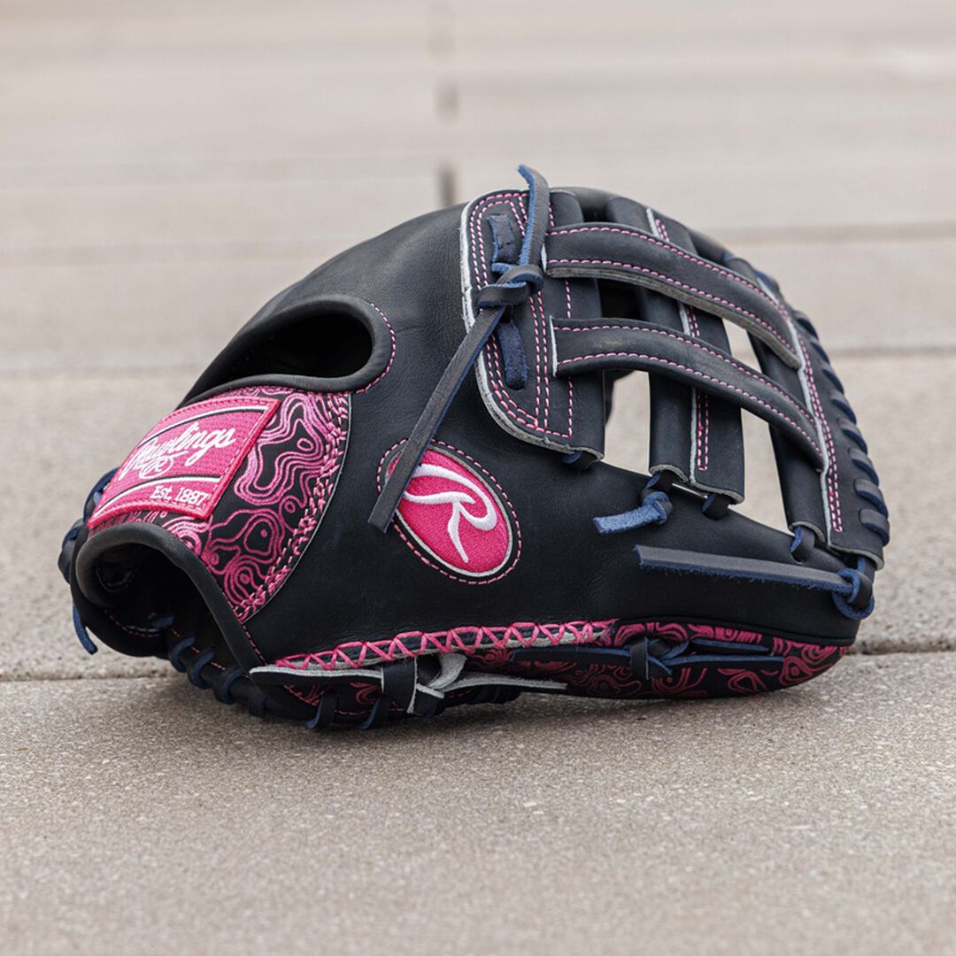 Rawlings Exclusive Holographic Geoprint 11.75 Inch Infield Glove - Image 2