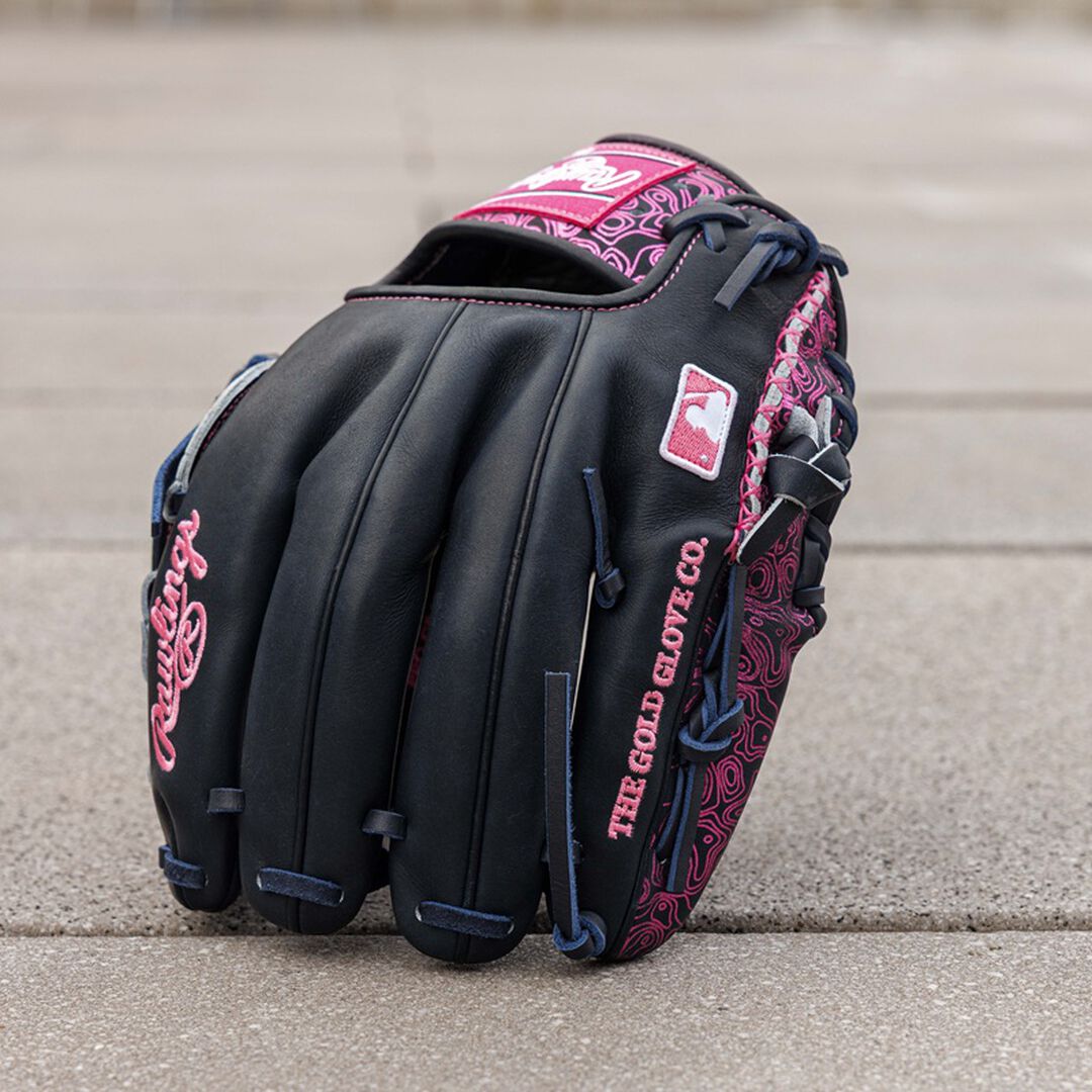 Rawlings Exclusive Holographic Geoprint 11.75 Inch Infield Glove - Image 9