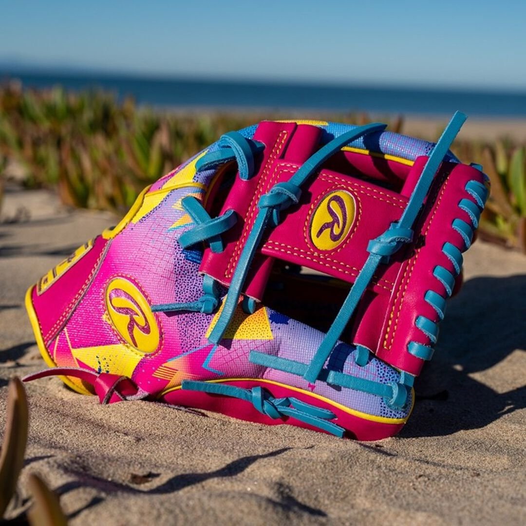 Rawlings Heart of the Hide Spring Break 12 Inch Fastpitch Glove Right Hand Throw - Image 2