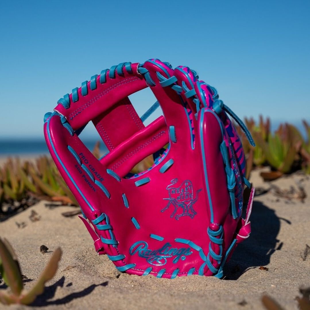 Rawlings Heart of the Hide Spring Break 12 Inch Fastpitch Glove Right Hand Throw - Image 10