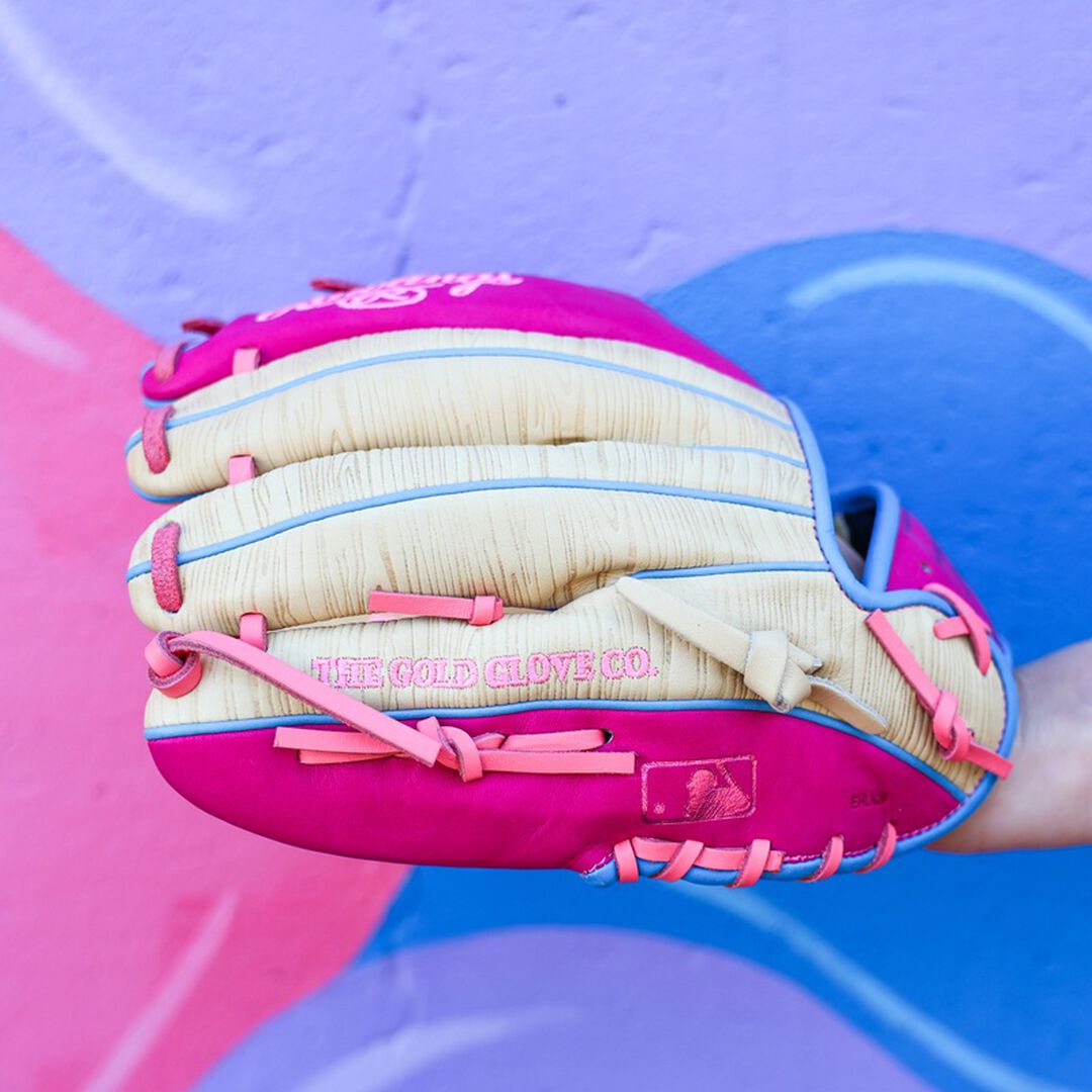 Rawlings Heart of the Hide ColorSync 10 11.5 in Infield Glove Right Hand Throw - Image 11