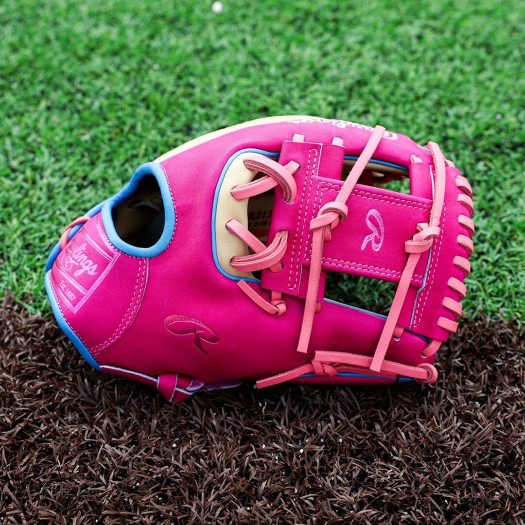 Rawlings Heart of the Hide ColorSync 10 11.5 in Infield Glove Right Hand Throw - Image 2