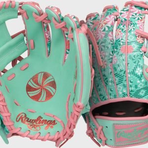 Exclusive Heart of the Hide 11.5-Inch Holiday Glove Right Hand Throw