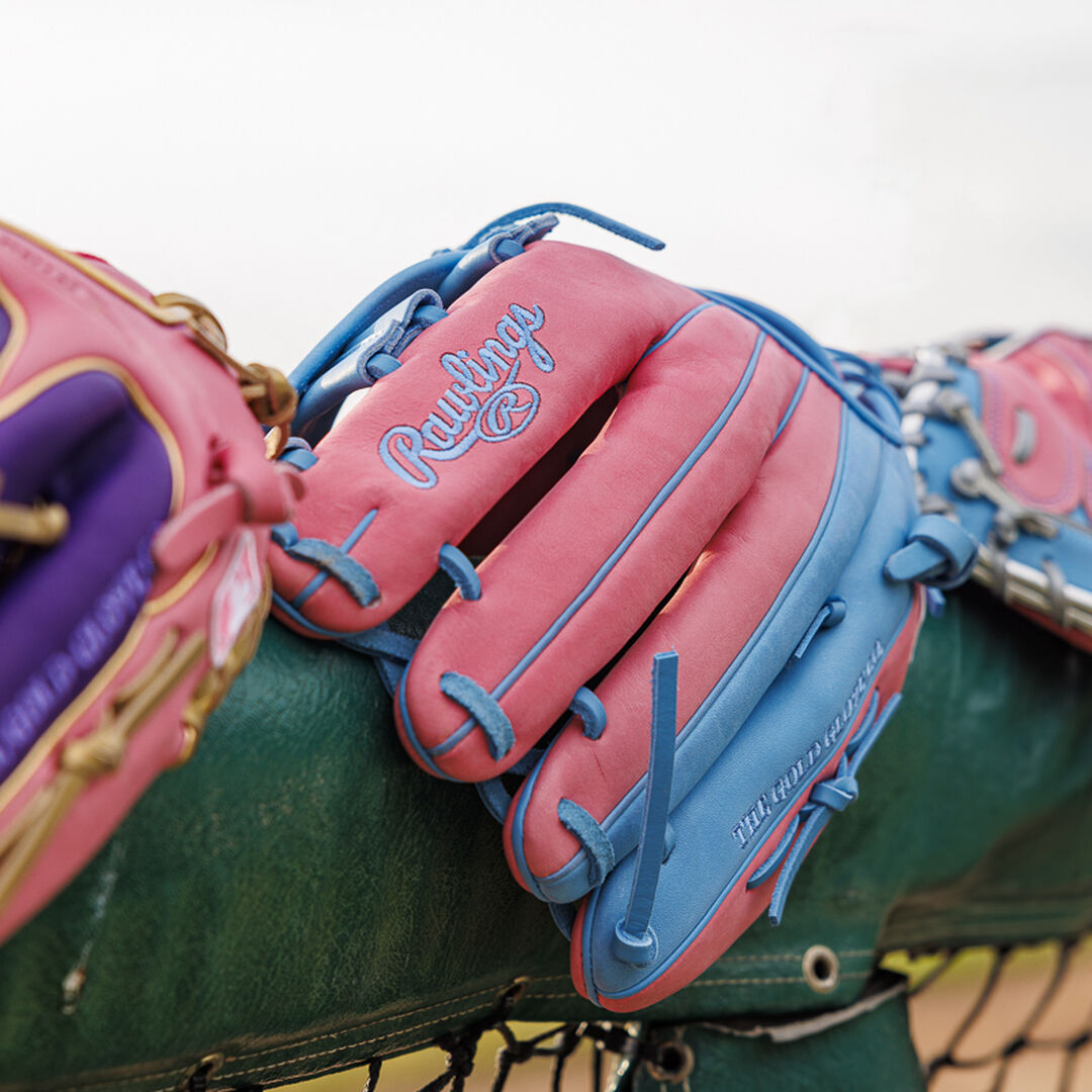 Exclusive Heart of the Hide ContoUR Fit Outfield Glove Right Hand Throw - Image 7