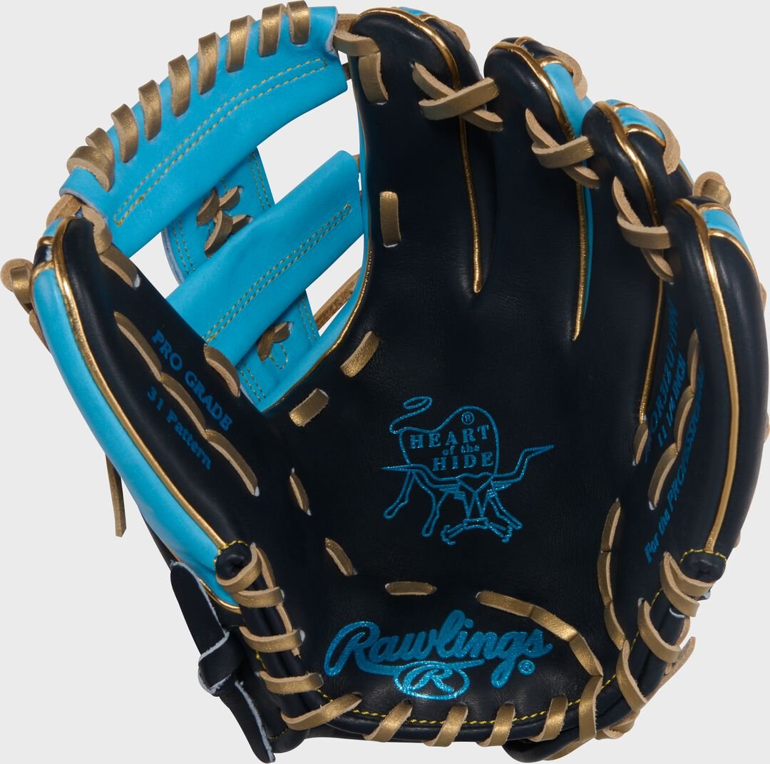 Exclusive Heart of the Hide 11.25-Inch Infield Glove Right Hand Throw - Image 4