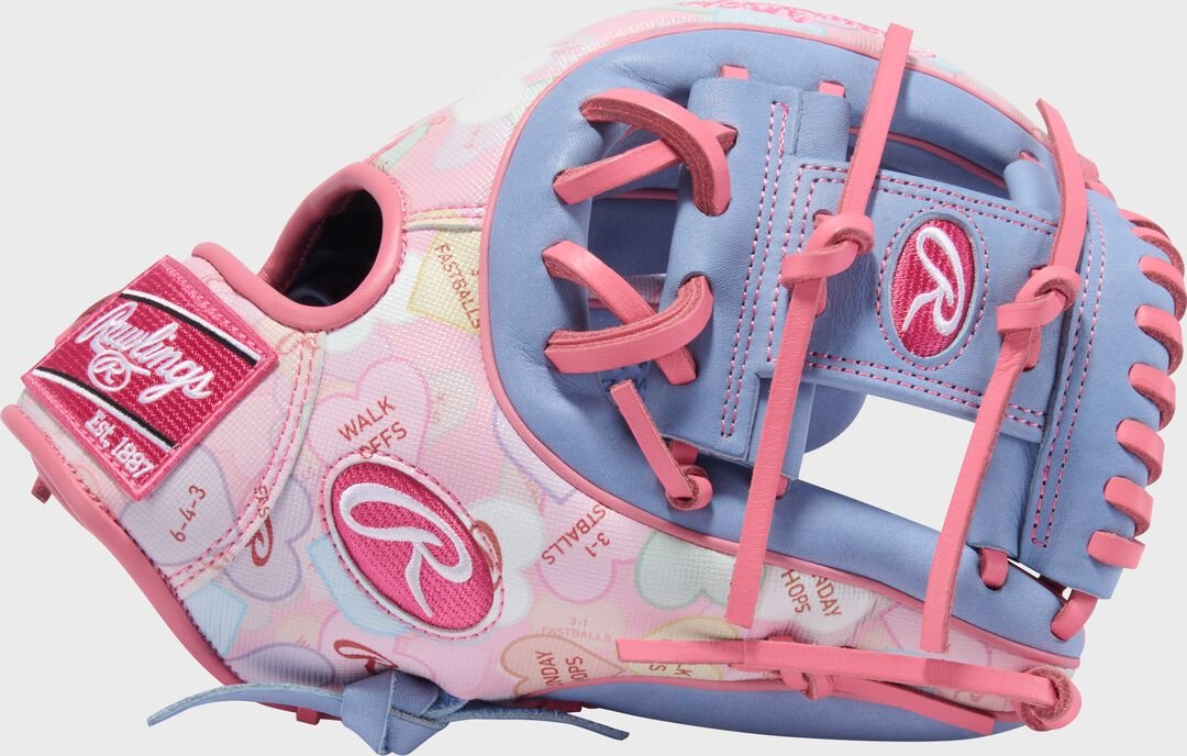 Rawlings Valentine's Day Exclusive 11.5 Inch Infield Glove Right Hand Throw - Image 2