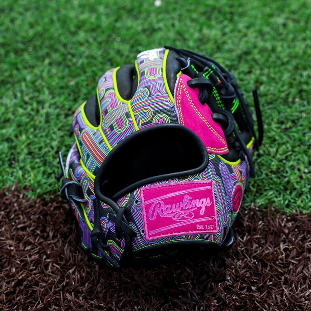 Rawlings Heart of the Hide ColorSync 10 11.5 in Infield Glove Right Hand Throw - Image 4