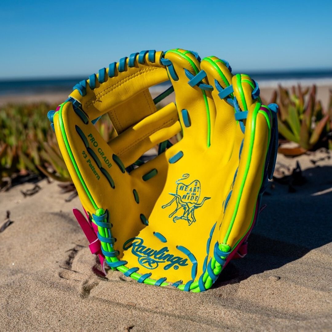 Rawlings Heart of the Hide Spring Break 11.5 Inch Infield Glove Right Hand Throw - Image 10