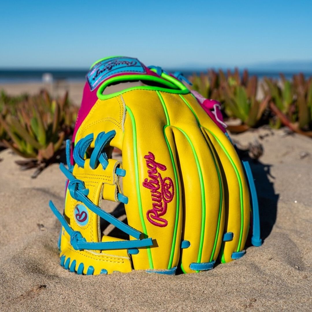 Rawlings Heart of the Hide Spring Break 11.5 Inch Infield Glove Right Hand Throw - Image 11