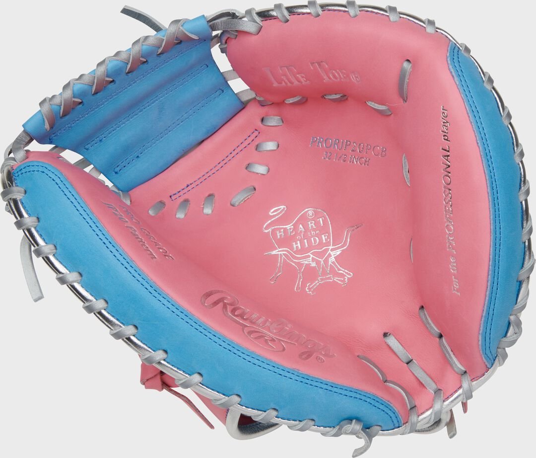 Exclusive Heart of the Hide 32.5" Catcher's Mitt Right Hand Throw - Image 4