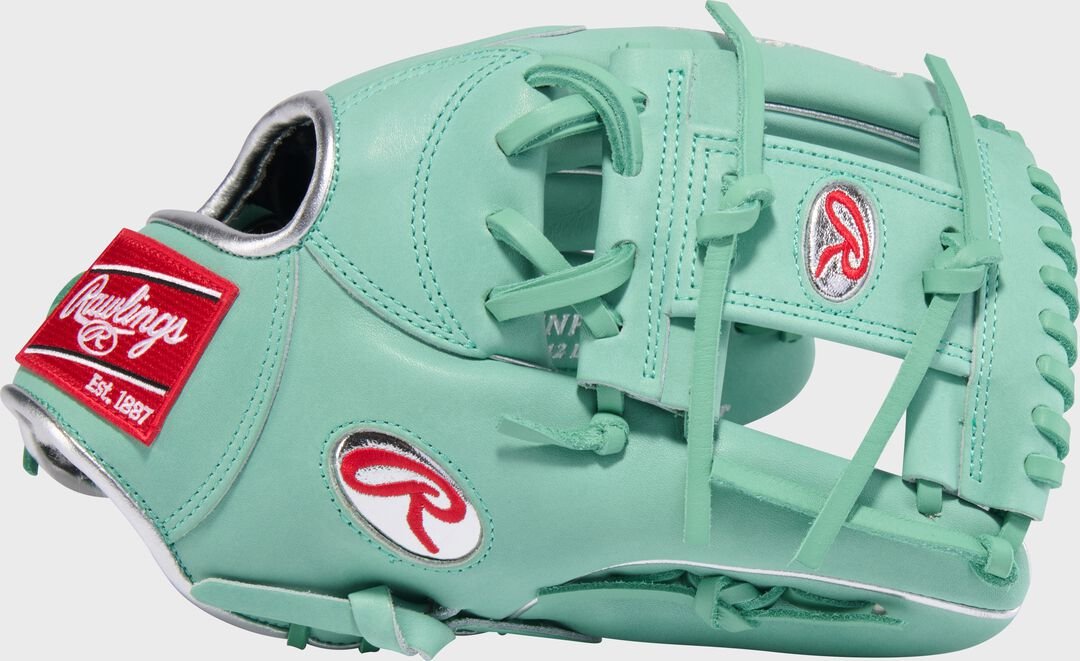 Gameday 57 Series Manny Machado Pro Preferred Infield Glove Right Hand Throw - Image 2