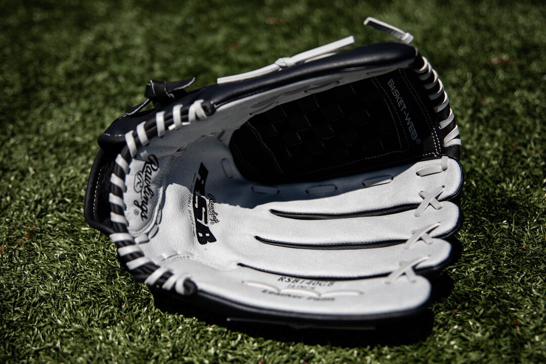 14-Inch RSB Outfield Glove - Image 8